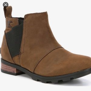 Sorel Emelie Chelsea Boots